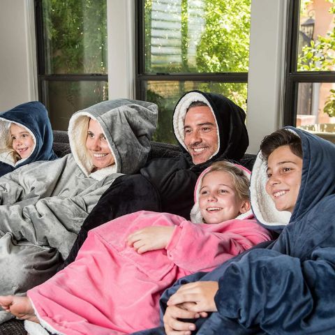 HOODZIE pullover og tæppe
